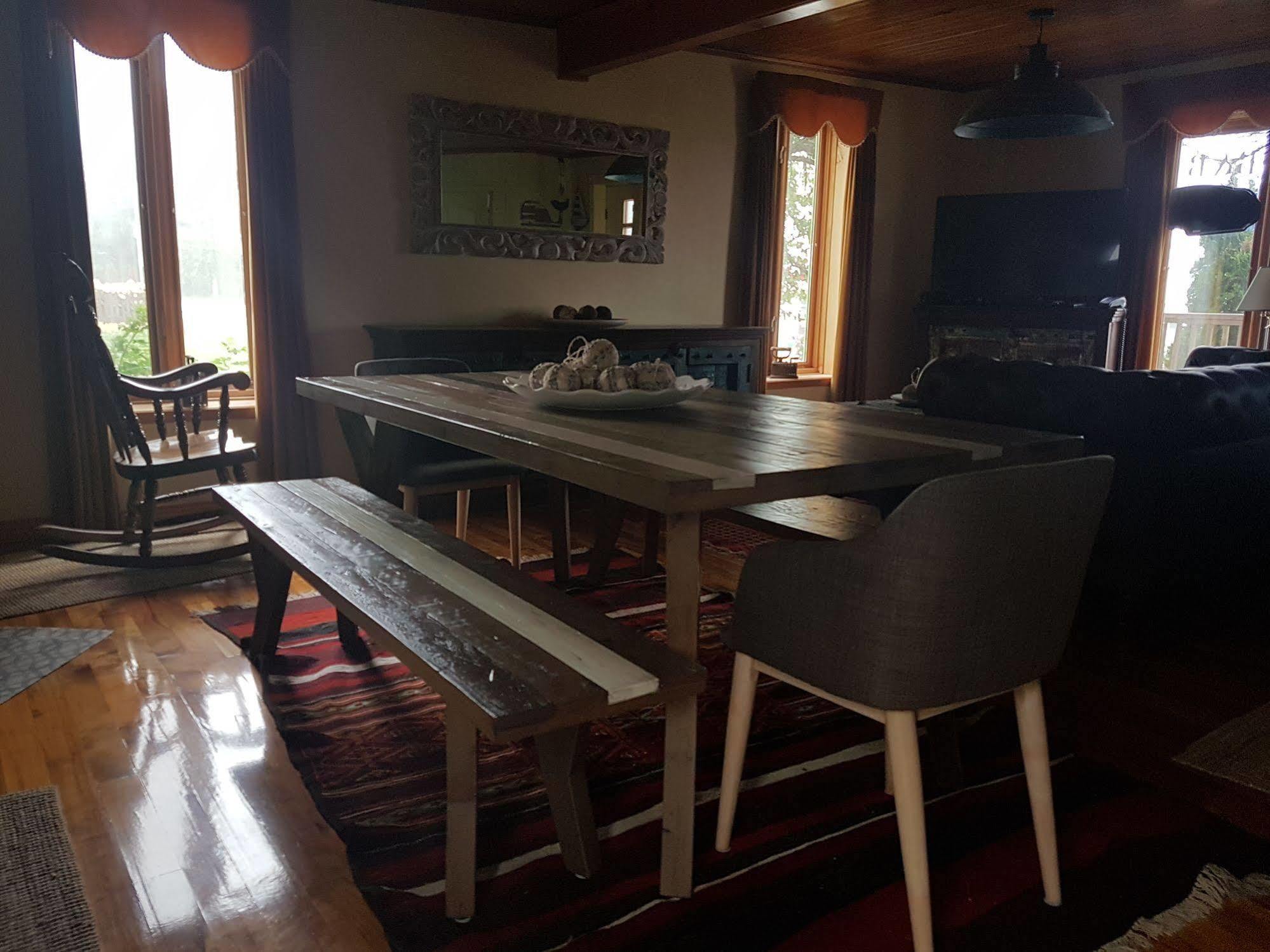 Gite Au Vieux Pommier Tadoussac Exteriör bild